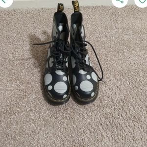 NWOT women's Polka dot Dr Martens
